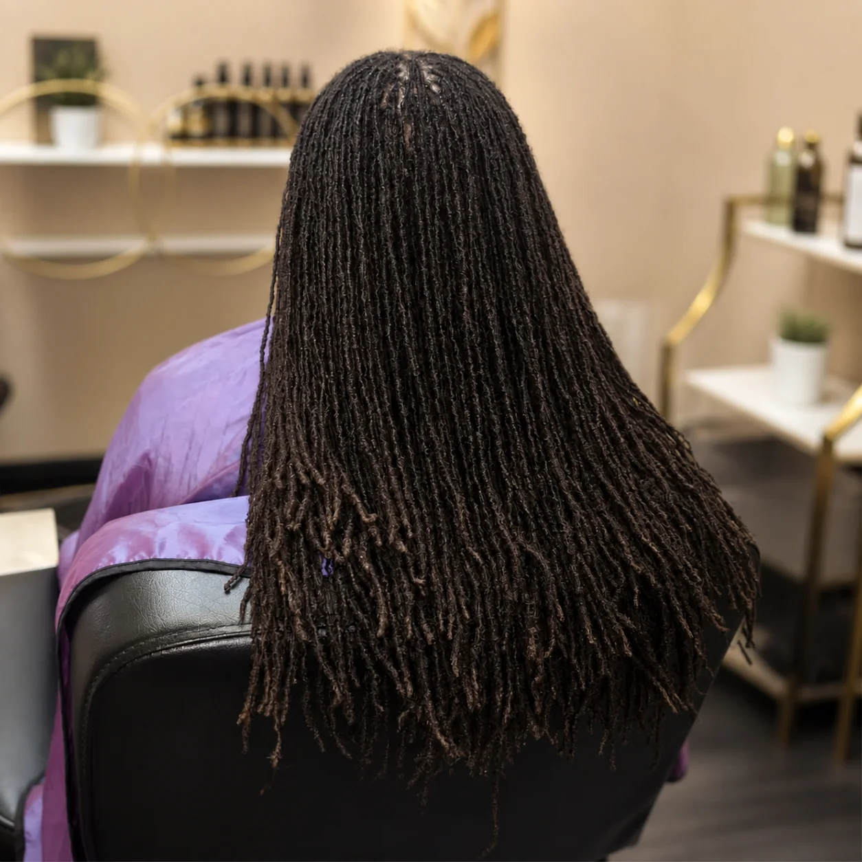 Long mature loc finish by Taé